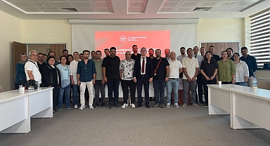Aile Hekimlerine Yönelik Deri Hastalıkları Eğitimi Başladı