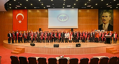 KMÜ’de 2025-2026 Akademik Yılı Açılışı TÜBA Başkanı Prof. Dr. Muzaffer Şeker’in Katılımıyla Gerçekleştirildi