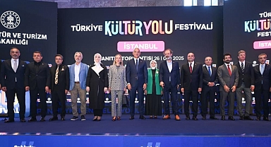 Kültür Yolu Festivali 2027’de 32 Şehirde Olacak: Bakan Ersoy Müjdeyi Verdi