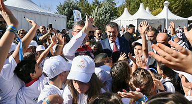 Bakan Tekin ve Bakan Yumaklı, 