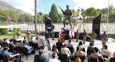 MSB Basın Toplantısı KKTC’de Boğazköy Şehitliği’nde Yapıldı: “Kıbrıslı Kardeşlerimizin Yanındayız”