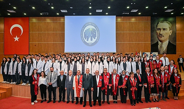 Geleceğin Diş Hekimleri İçin Beyaz Önlük Töreni Düzenlendi