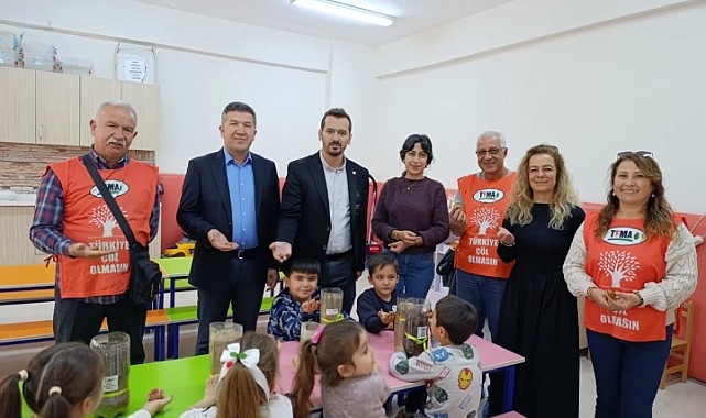 Karaman İbrahim Bey İlkokulu’nda Miniklerden Doğa Seferberliği: TEMA Gönüllülerine Anlamlı Sürpriz
