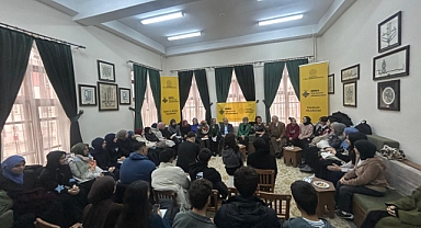 Aytmatov’un “Beyaz Gemi”si Anadolu Mektebi’nde Derinlemesine İncelendi