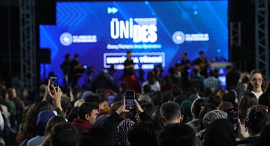 Bakan Osman Aşkın Bak: “ÜNİDES ve TEKNOFEST, Güçlü Türkiye’nin Ayak İzleri”