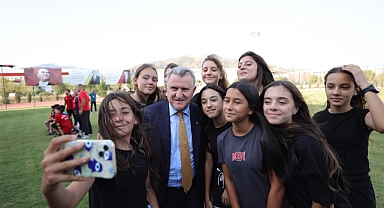 GSB Spor Okullarından Rekor Katılım: Bu Yıl 1 Milyon 811 Bin Çocuk ve Genç Yararlanadı