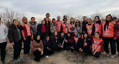 Öğrenciler Umudu Toprakla Buluşturdu: Genç Gönüllüler Fidanları Geleceğe Emanet Etti