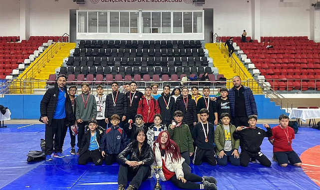 Karaman’da Minikler Güreş Müsabakaları Büyük Heyecana Sahne Oldu