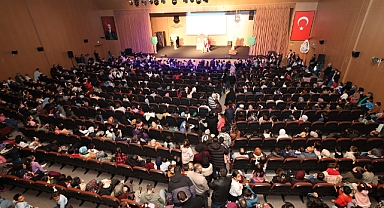 Yarıyıl Tatilinde Çocuklar Tiyatroyla Buluştu