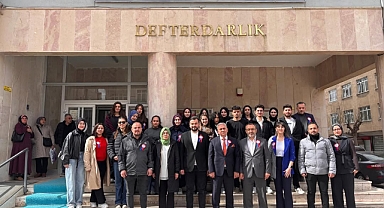 37. Vergi Haftası’nda Üniversite Öğrencilerinden Defterdarlığa Ziyaret