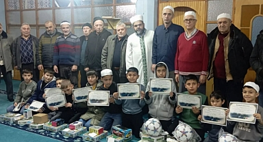 Camiler Çocuk Sesleriyle Şenlendi