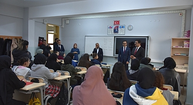 Din Öğretimi Genel Müdürü Ahmet İşleyen Öğrenci ve Öğretmenlerle Bir Araya Geldi