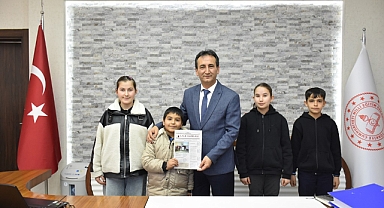 Genç Kalemlerden Büyük Başarı: “Lale Damlası” Okuyucuyla Buluştu