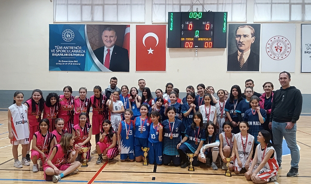 Karaman’da Okul Sporları Basketbol Heyecanı Sona Erdi