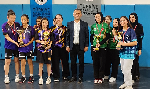 Karaman’da Yıldızlar Masa Tenisinde Şampiyonlar Belli Oldu