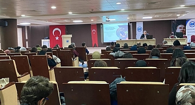 Sağlık Yönetiminde Gelecek Masaya Yatırıldı