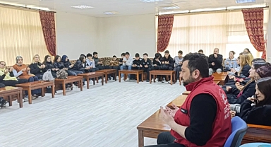 Yunus Kent Lisesi’nde 6 Şubat Depremleri İçin Anma Programı