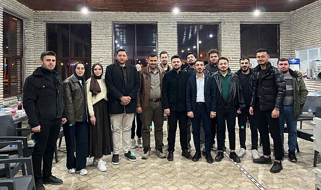 AK Parti Kazım Karabekir Gençlik Kollarından Sahur Buluşması