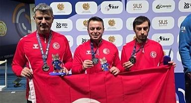 Ermenistan’daki Avrupa Havalı Silahlar Şampiyonası’nda Türk Erkek Takımı Gümüş Madalya Kazandı