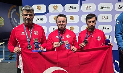 Ermenistan’daki Avrupa Havalı Silahlar Şampiyonası’nda Türk Erkek Takımı Gümüş Madalya Kazandı