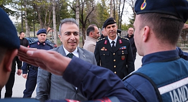 Güvenlik Güçlerine Bayram Ziyareti