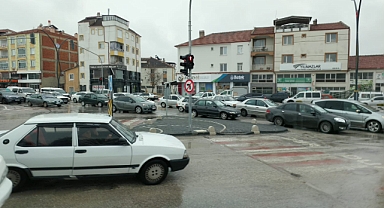 Karaman'da arife günü mezarlıklar doldu taştı