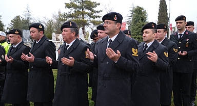 Karaman’da Arife Günü Şehitler Dualarla Anıldı