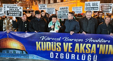 Karaman'da Dünya Kudüs Günü'nde Mescid-i Aksa ve Gazze İçin Basın Açıklaması Yapıldı