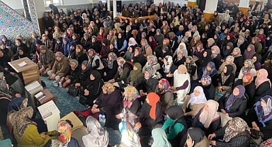 Karaman’da Hanımlara Yönelik Kadir Gecesi ve Hatim Dua Programı Düzenlendi