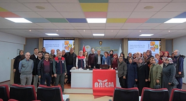 Karaman’da Kadın Çiftçiler Tarımsal Yeniliklerle Buluştu: Sarı Alıç Bahçeleri Kuruluyor