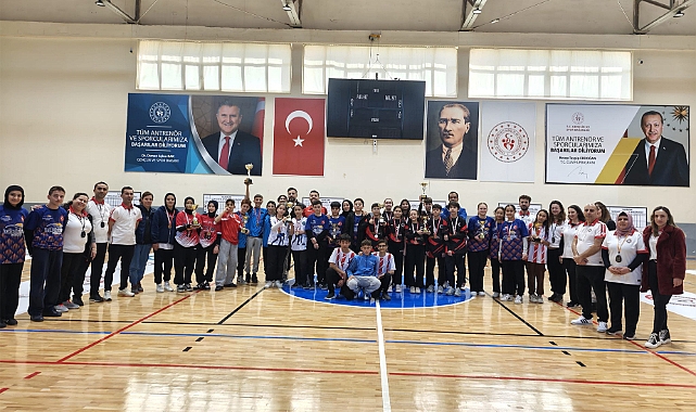 Karaman’da Yıldızlar Floor Curling İl Birinciliği Tamamlandı