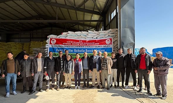 Kazımkarabekir’de 60 Üreticiye 35 Ton Nohut Tohumu Desteği