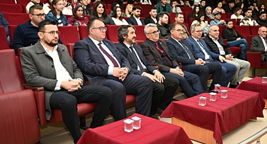 KMÜ’de Öğrenciler Sektör Temsilcileriyle Buluştu