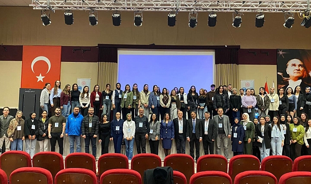 KMÜ’de “Sağlık Yönetiminde Yapay Zekâ” Çalıştayının İlk Günü Tamamlandı