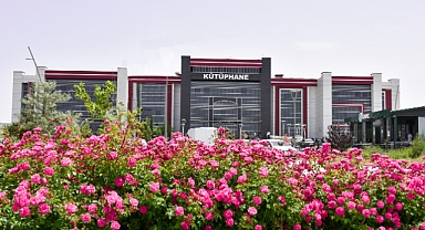 KMÜ Merkez Kütüphanesi’nde Akıllı Kütüphane Dönemi Başladı