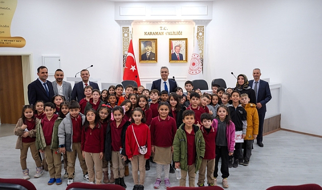 Öğrenciler Valilikte Devletin İşleyişini Yerinde İnceledi