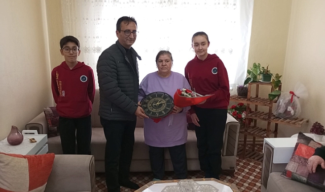 Şehit Öğretmenlerin Aileleri Yalnız Bırakılmadı