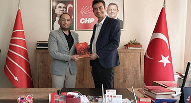 CHP Karaman İl Başkanı Evcen’den Yılın Okuruna Tebrik ve Anlamlı Hediye