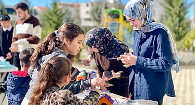 Genç Eğitimciler Bilimi Öğrencilerle Buluşturdu