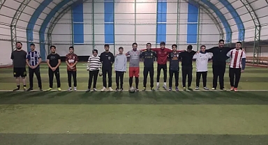 Gençler Sahada Dostluk Kazandı