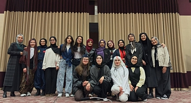 Karaman’da Genç Tiyatroculara Ödül ve Tebrik