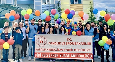 Karaman’da Gönüllü Öğrencilerden 23 Nisan’da Özel Çocuklara Uçurtma Şenliği