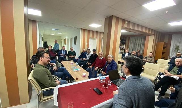Karaman’da “İran-ABD-İsrail Üçgeni” Masaya Yatırıldı