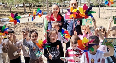 Karaman’da Minik Öğrencilere Oyunlarla Gıda Güvenliği Eğitimi Verildi