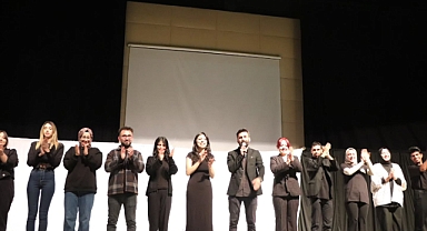 KMÜ’de Tiyatro Rüzgarı: Öğrenciler Sahnenin Büyüsüyle Buluştu