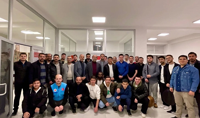 Üniversiteli Gençlerle Anlamlı Moral Buluşması