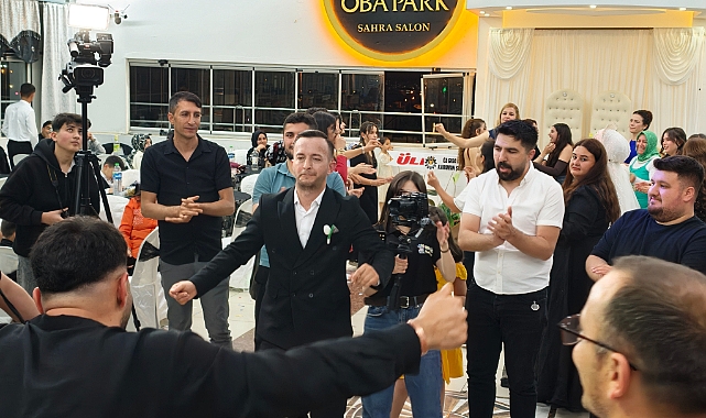 Fatma ve İhsan Çifti Karaman'da Düzenlenen Düğün Töreniyle Dünyaevine Girdi