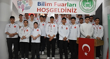 Karaman’da 4006 TÜBİTAK Bilim Fuarı’nda 15 Özgün Proje Sergilendi