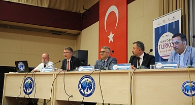 Karaman’da “Dijital Çağda Türkçe Bilgi Şöleni” Tamamlandı
