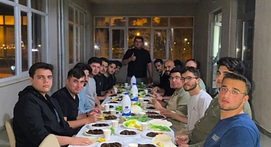 Karaman’da Gençlik Haftası’na Özel Sıra Gecesi Düzenlendi